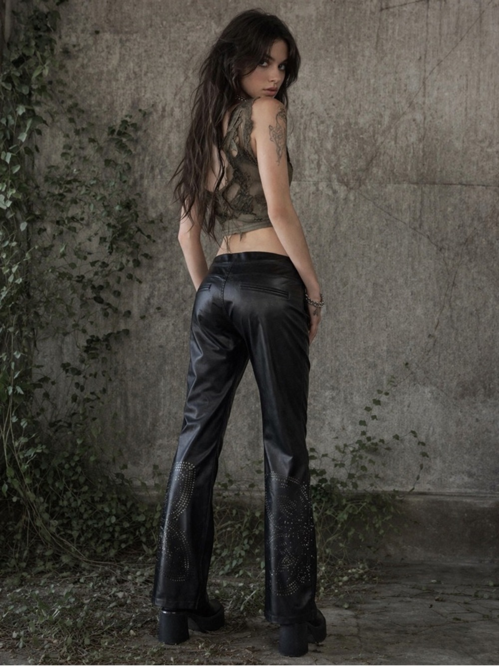Cache Blk Faux Leather Straight-Leg Jeans Butterfly Cutout Gold Zips Dark Fairy